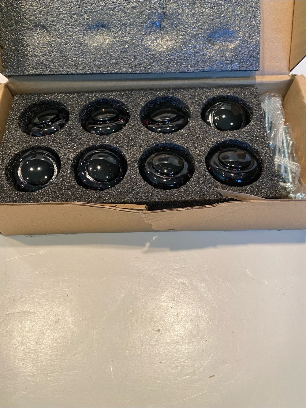 NIB 8 Glass Drawer Knobs